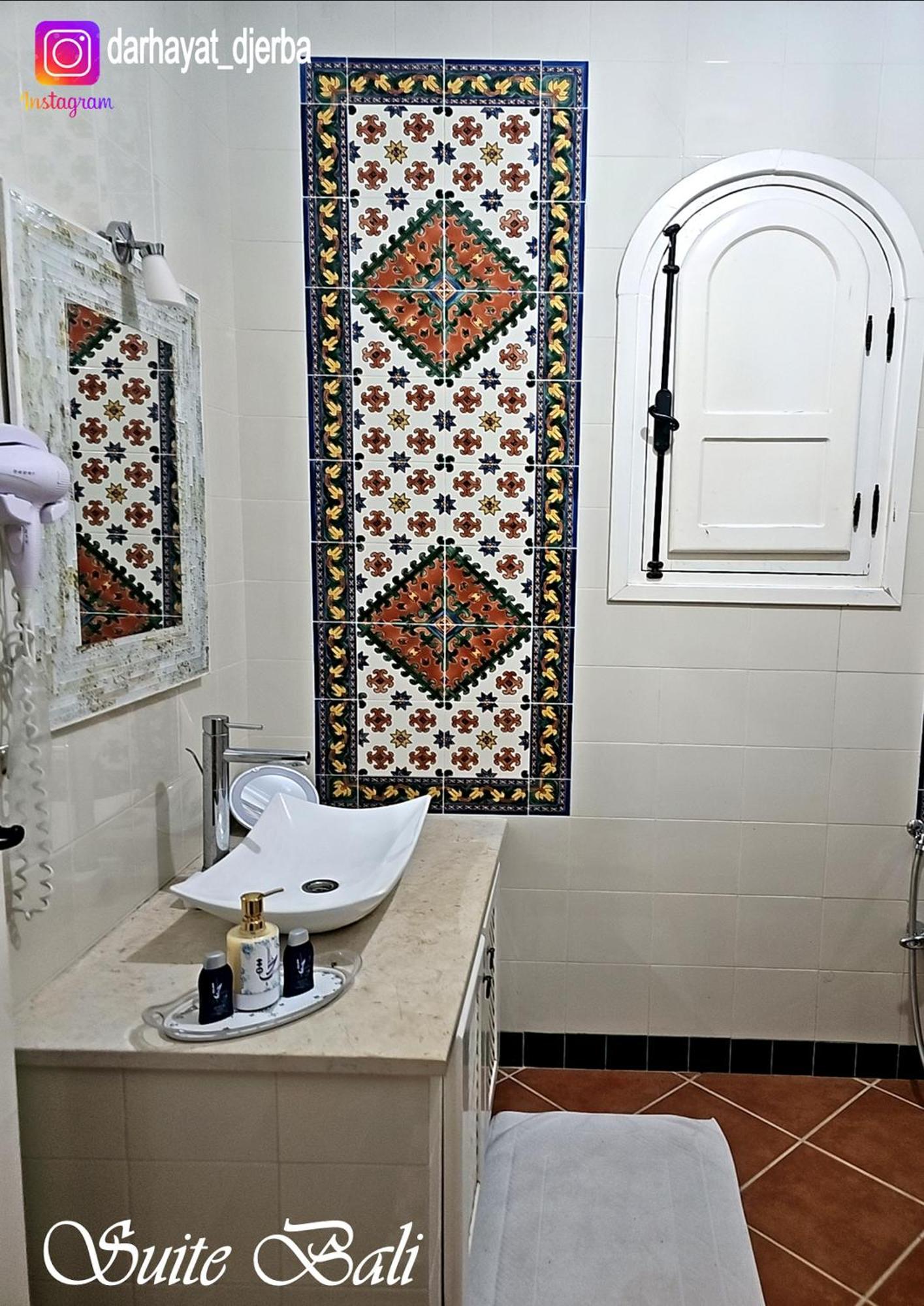 Dar Hayat Villa Triffa Bagian luar foto